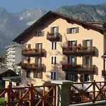 Centrale Hotel