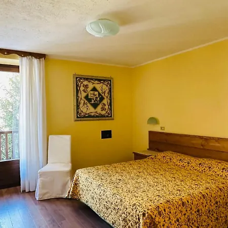 チェントラーレ ホテル