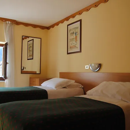 チェントラーレ 3*