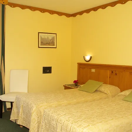 チェントラーレ 3*