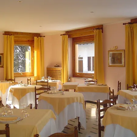 Centrale 3* Κουρμαγιέρ