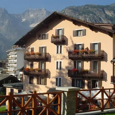 チェントラーレ ホテル