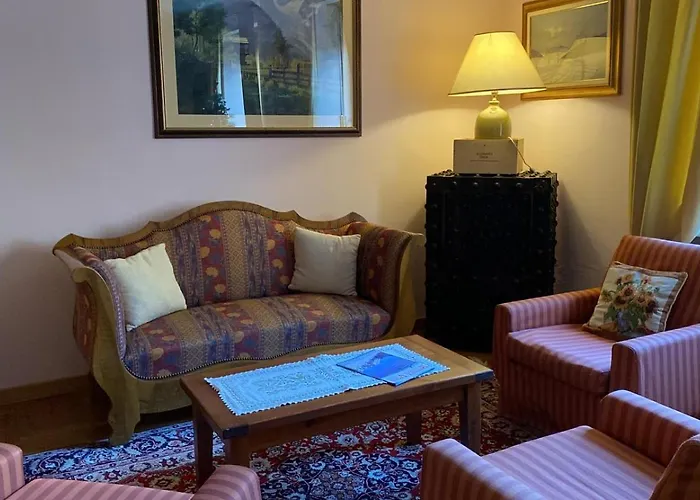 Centrale فندق 3*